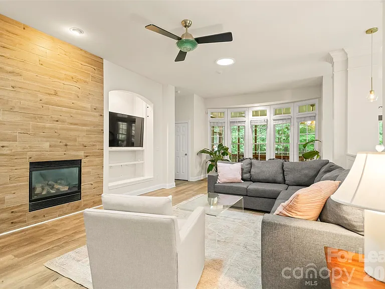 8804 Brentfield Rd — Photo 7