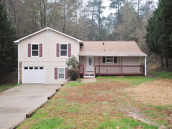 200 Woodglen Dr. Woodstock GA