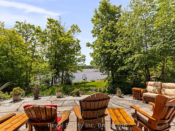 4th image of 189 Koetsier Ln