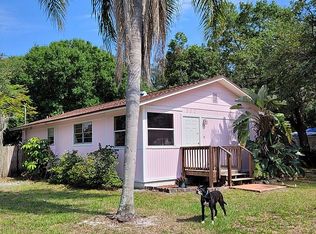 332 N Pompano Ave, Sarasota, FL 34237