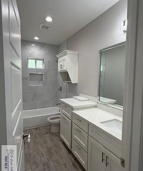9206 Empress Ln — Photo 13