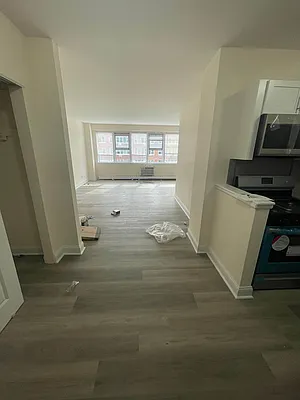 Rented by Contact Realty | media 3