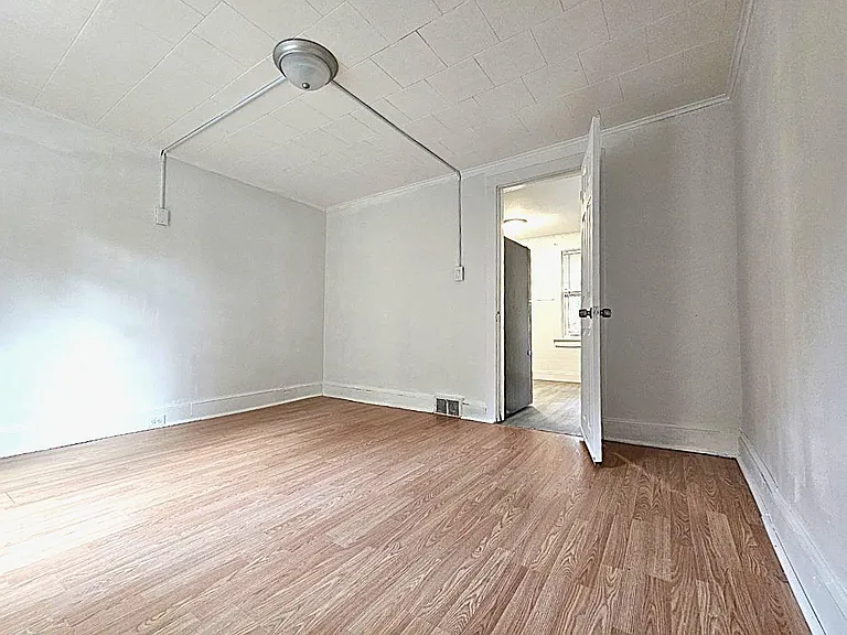 10 Benedict St #1 & 2 — Photo 4