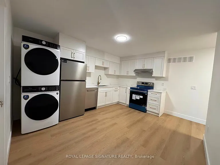 53 Bishop Ave #2 — Photo 6