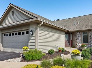 Oak Ridge Condominium Of Hartl, Hartland, WI 53029