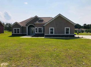 14 Deloris Madison Dr, Midway, FL 32343