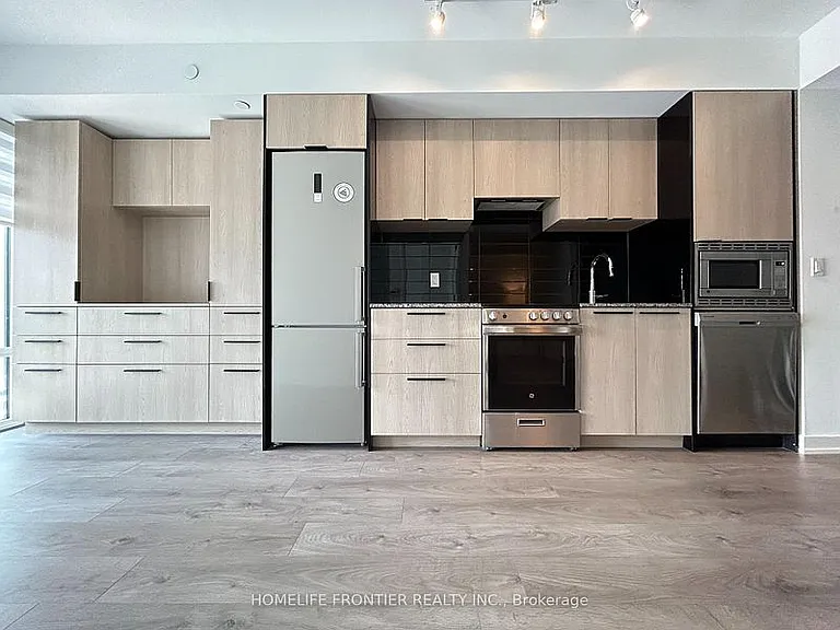 18 Maitland Ter #1807 — Photo 14