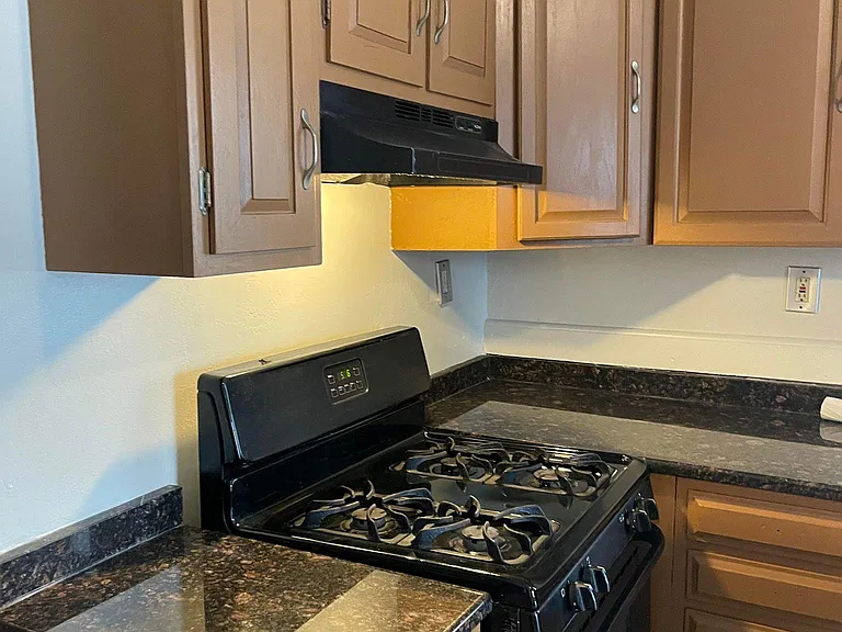 83 Central Ave #3 — Photo 2