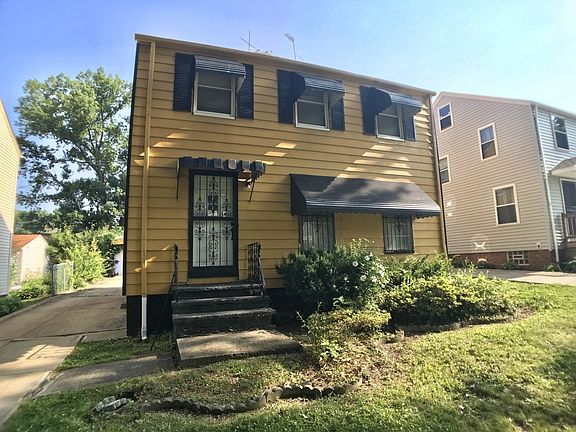 2nd image of 17503 Walden Ave