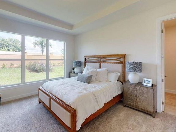 5th image of 13321 SW Mazzano Street