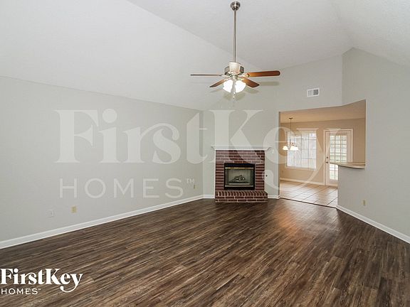 3rd image of 6935 Naples Dr