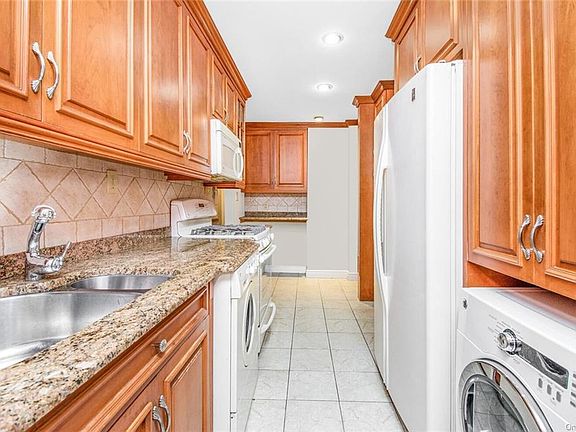 5th image of 679 W 239th St APT 2B