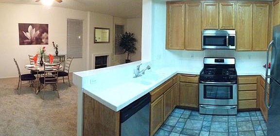 4th image of 2215 Lago Ventana