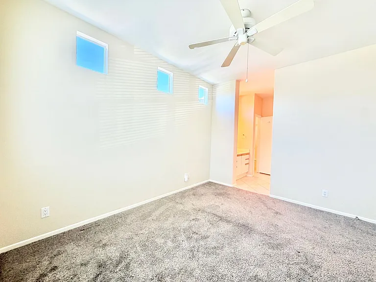 938 S Country Glen Way — Photo 21