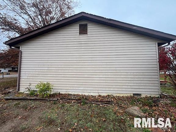 2nd image of 101 N Lawrence St