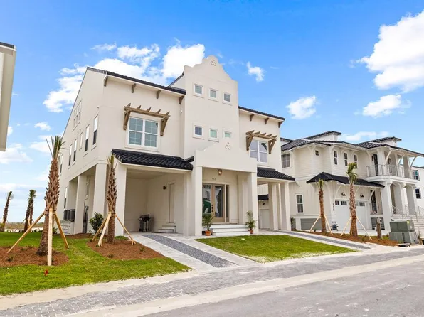 122 Dunes Dr, Mexico Beach, FL 32456