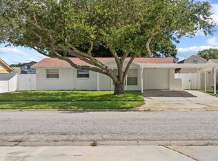 8411 Westridge Dr, Tampa, FL 33615