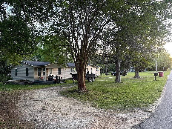 3rd image of 128 Old Mail Rd