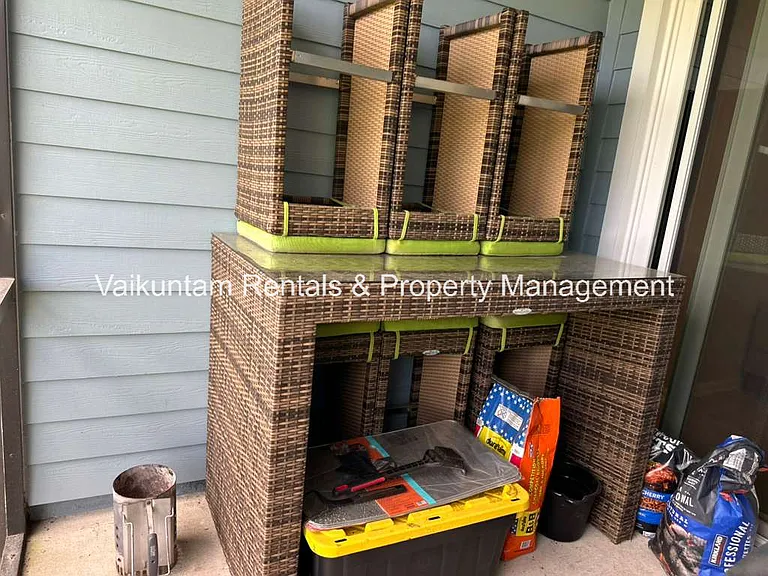 754 Cherry Elm Dr — Photo 31