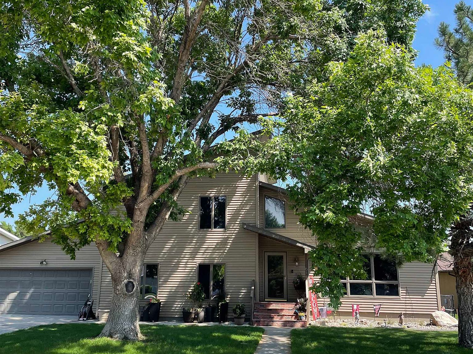 16 Owens Dr, Cozad, NE 69130 Zillow