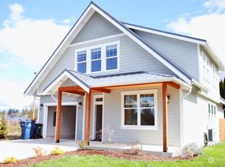 1724 S Walter St, Mount Vernon, WA 98273