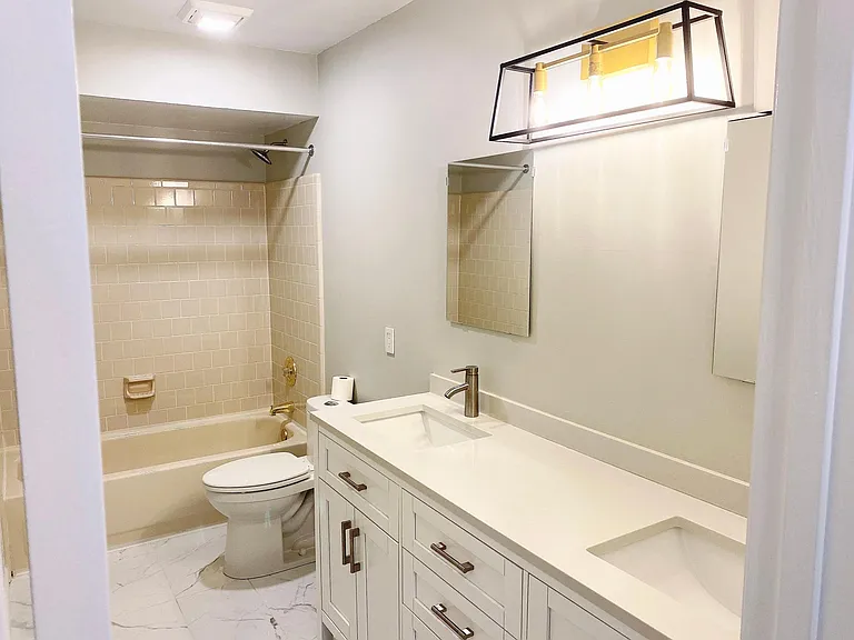 108 Swiss Stone Ct — Photo 26
