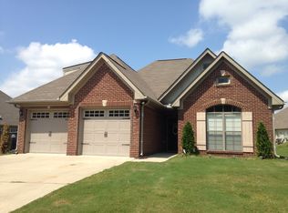 1026 Emerald Ridge Dr, Calera, AL 35040