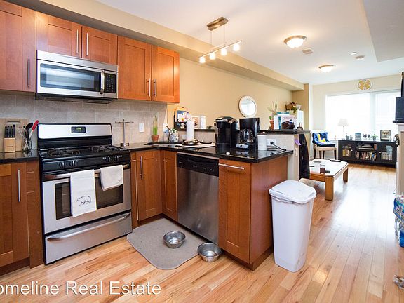 5th image of 3006 W Girard Ave #4070923