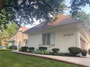 3605 W 122nd St, Leawood, KS 66209