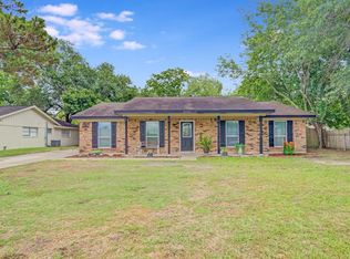2719 Mustang Rd, Alvin, TX 77511