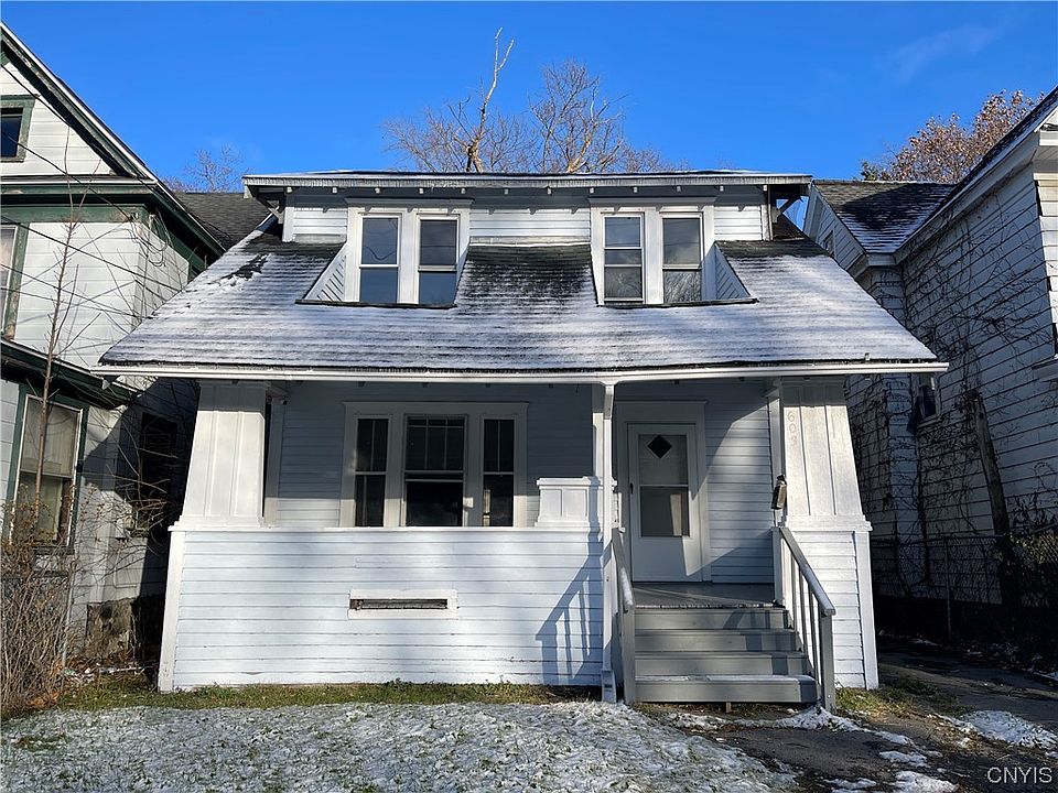 1st image of 603 Valley Dr