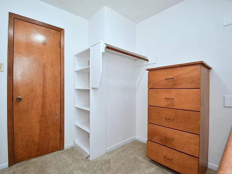 7718 Moondance Ln — Photo 18