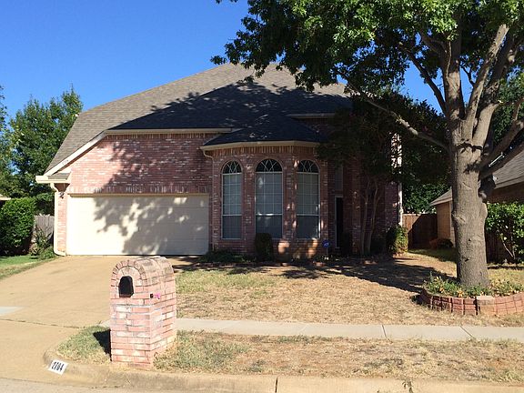 2nd image of 2704 Westin Ln