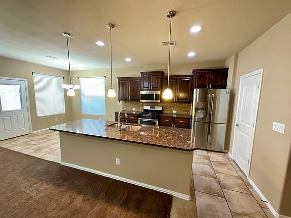 3rd image of 7013 Harrall Ranch Rd