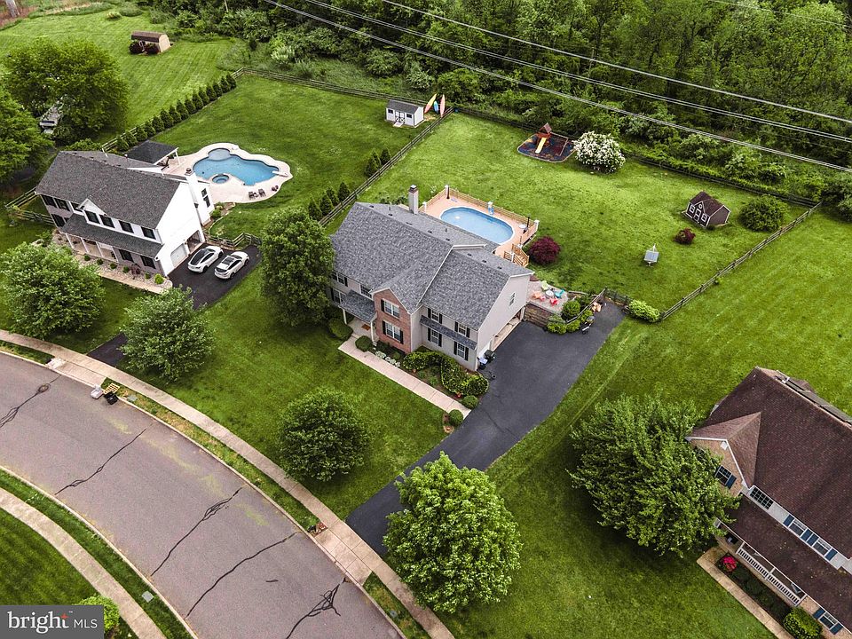 312 Vista Dr, Phoenixville, PA 19460 Zillow