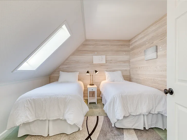918 Edgecliff Dr #298 — Photo 35