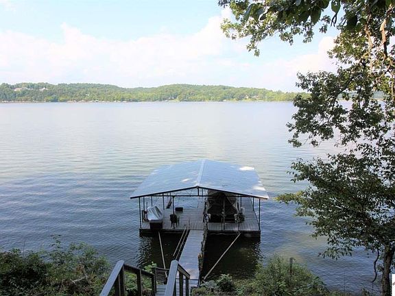 2nd image of 254 Redbud Dr