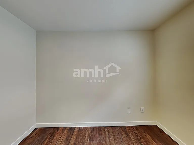 9347 Brigham Ave — Photo 15
