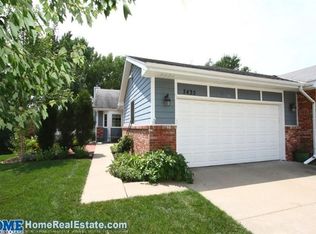 7435 Red Oak Rd, Lincoln, NE 68516