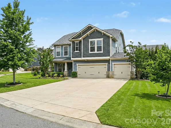 4009 Thames Cir, Fort Mill, SC 29715