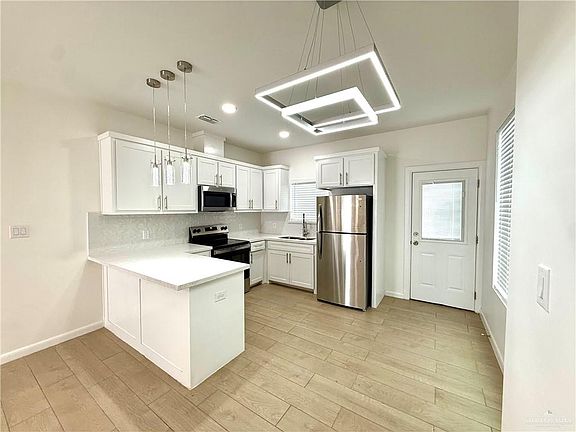 3rd image of 1801 W Violet Dr #4