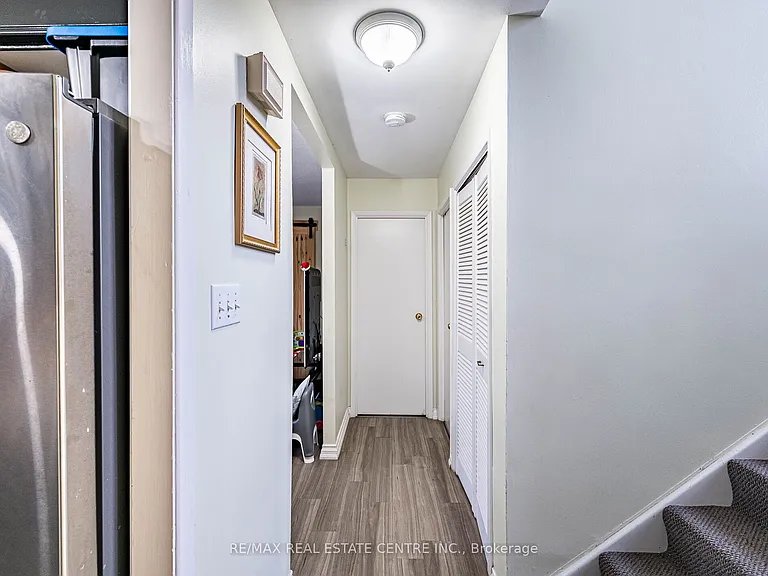 49 Rhonda Rd #121 — Photo 6