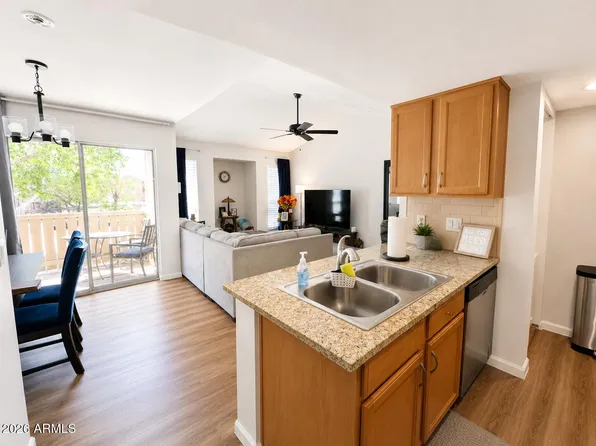 200 E SOUTHERN Avenue #270, Tempe, AZ 85282