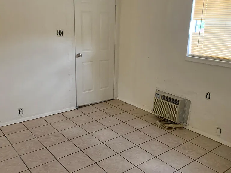 109A Maple St — Photo 9