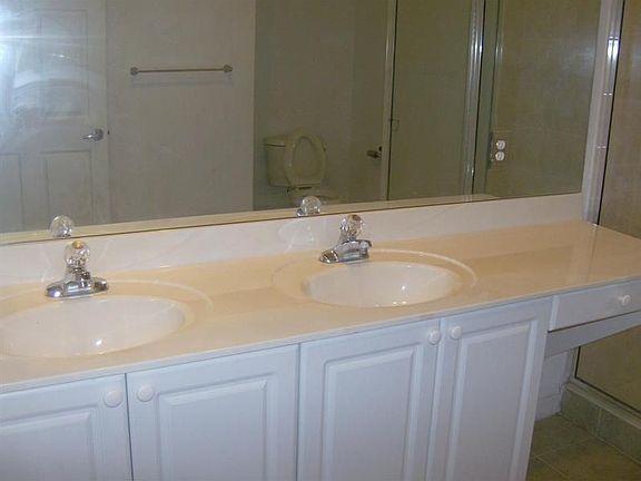 4th image of 1868 Sandhill Crane Dr #D2