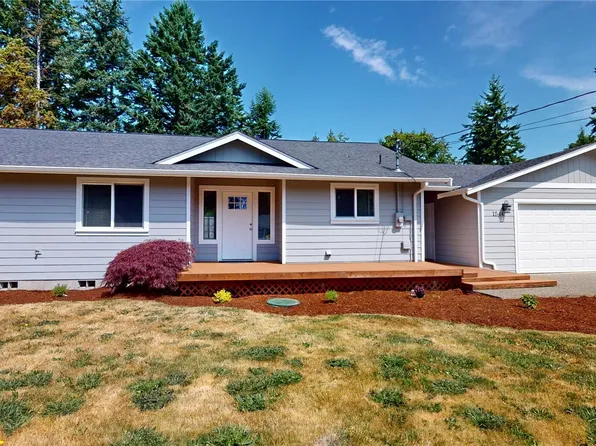 1544 Graham Drive, Camano Island, WA 98282