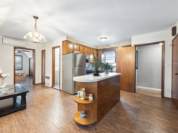 13-62 145th Place image 19 of 32