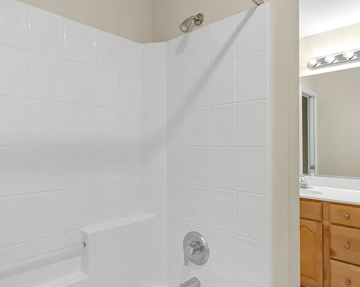 3N812 John Greenleaf Whittier Pl — Photo 58