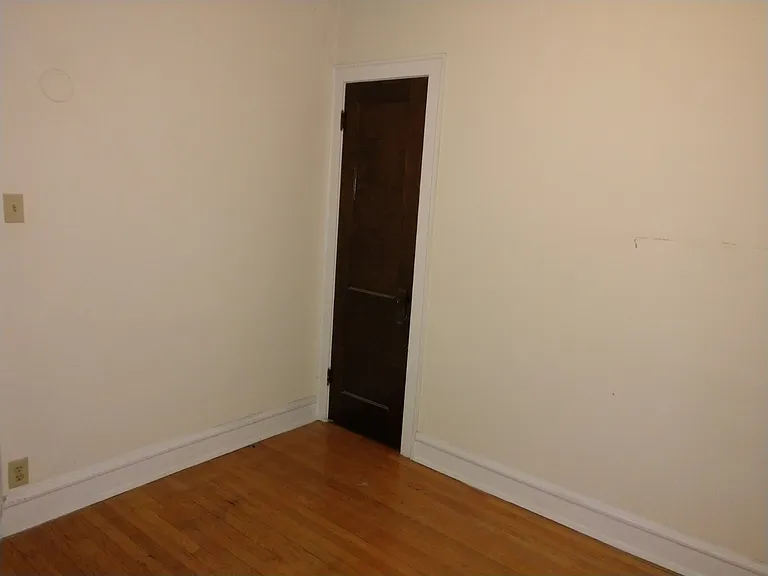 5735 N Campbell Ave #1 — Photo 16