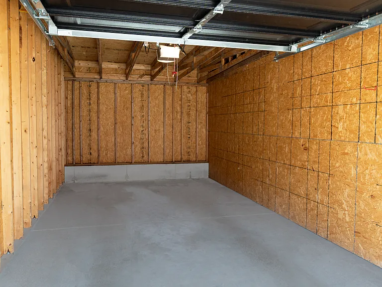 Garages (for an additional charge)